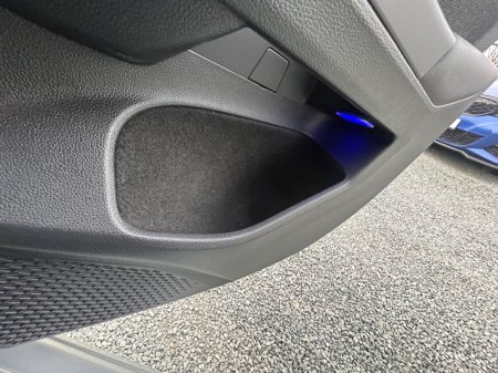 2023 Volkswagen Golf - thumbnail 8