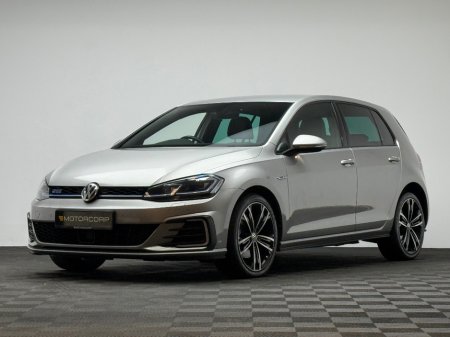 2018 Volkswagen Golf - thumbnail 3