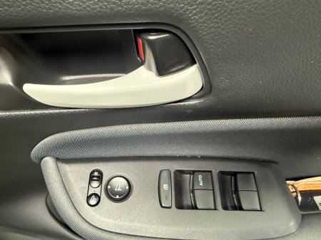 2020 Honda Fit - thumbnail 20