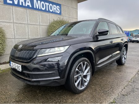 2020 Skoda Kodiaq 7 SEATER 4x4 STYLE AUTOMATIC 2.0 DIESEL //MASSIVE SPEC//CANTON SOUND SYSTEM//PANORAMIC GLASS ROOF//FULL LEATHER HEATED FRONT AND REAR SEATS// €36,950 thumbnail