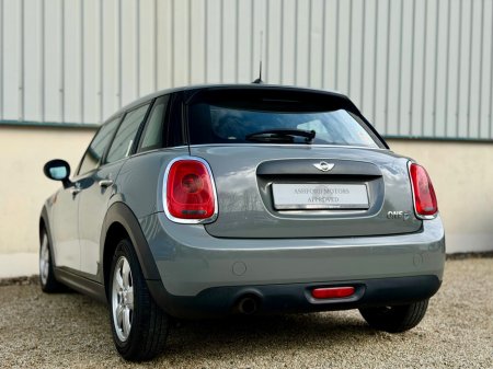 2016 MINI One - thumbnail 4