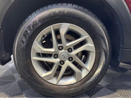 2016 Hyundai Tucson 1.6 COMFORT PETROL 5DR €13,950 thumbnail