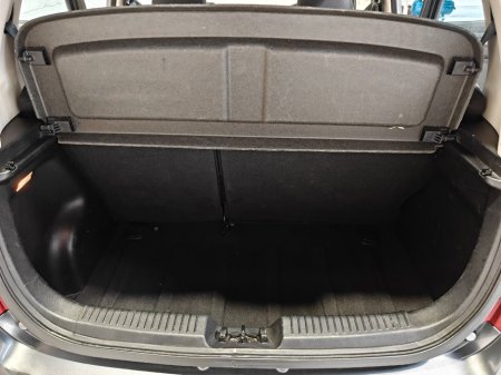 2010 Hyundai i10 - thumbnail 19