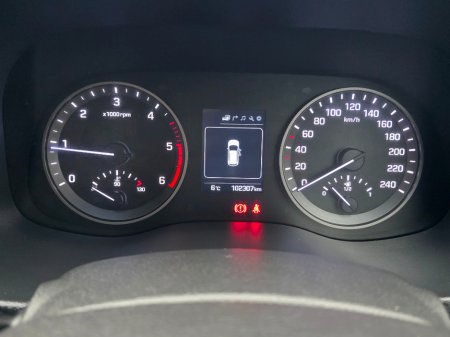 2016 Hyundai Tucson Premium 5DR €13,950 thumbnail