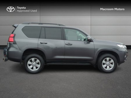 2022 Toyota Landcruiser END OF YEAR CLEARANCE SALE! LAND CRU CRUISER LWB C COMMERCIAL 4DR €54,000
