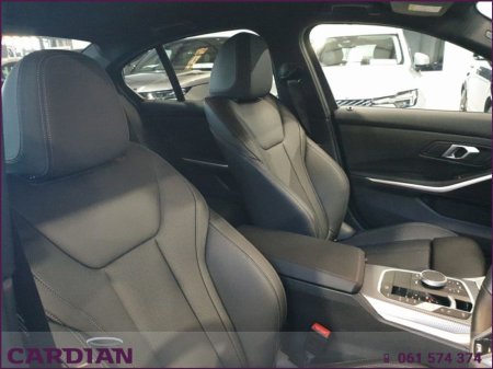 2025 BMW 3 Series - thumbnail 10