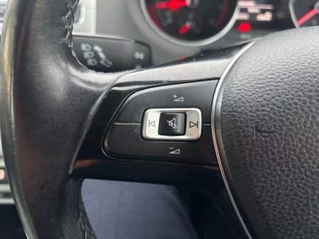 2017 Volkswagen Polo Polo *Beats Edition* 1.2 Petrol Automatic €13,950 thumbnail