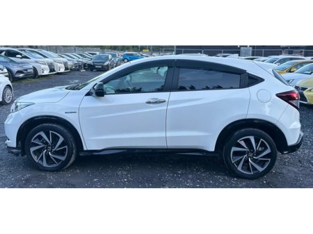 2017 Honda Vezel Cross 1.2L Petrol Automatic (7079) €17,995 thumbnail
