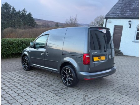 2019 Volkswagen Caddy C20 TRENDLINE TDI 102 €12,560 thumbnail