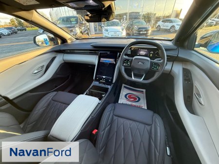 2025 Ford Explorer - thumbnail 12