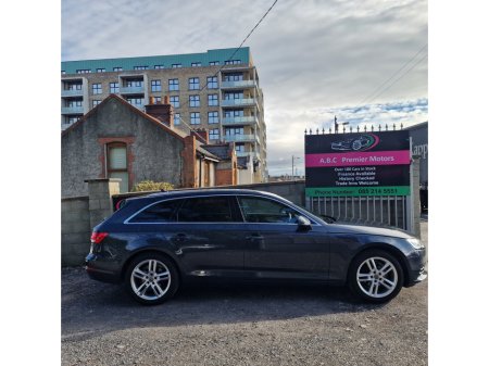 2017 Audi A4 - thumbnail 2