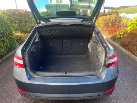 2019 Skoda Superb LAURIN & KLEMENT 2.0 TDI 150HP 4DR €23,750 thumbnail