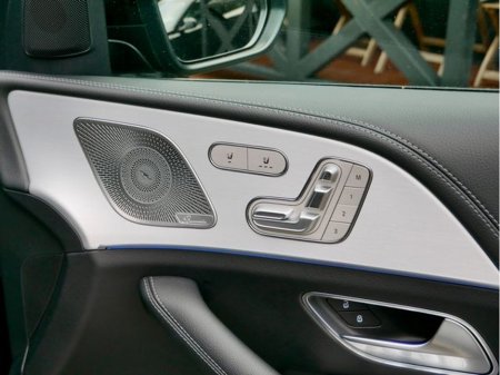 2025 Mercedes-Benz GLE Class - thumbnail 18