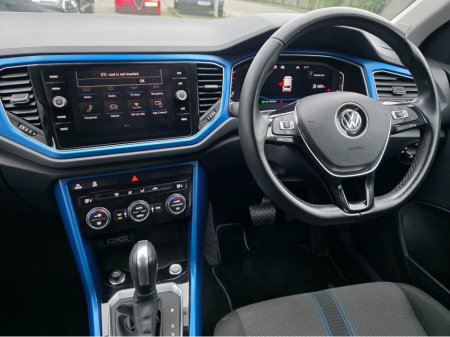 2020 Volkswagen T-Roc 2.0 TDi 150 Automatic - Android Auto, Rear Camera €24,900 thumbnail