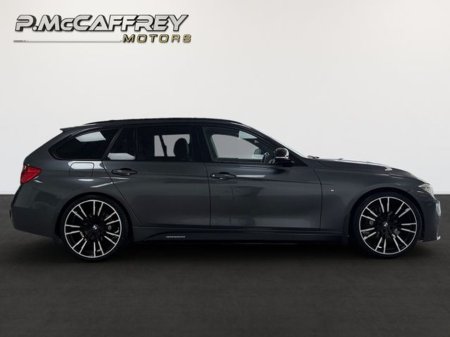 2015 BMW 3 Series - thumbnail 4