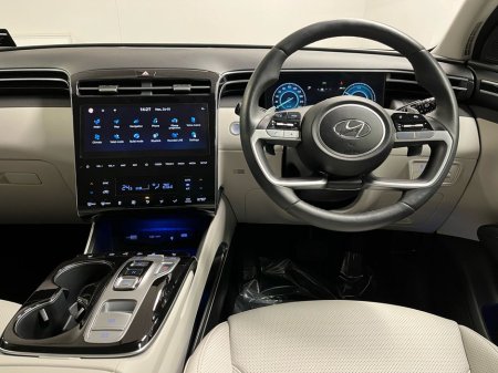 2023 Hyundai Tucson Executive Plus 1.6P PHEV 4WD - Reversing Camera - Sat Nav - Climate Control - Heated Seats - Keyless Start - Apple CarPlay/Android Auto €35,950 thumbnail