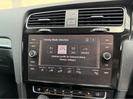 2017 Volkswagen Golf - thumbnail 17