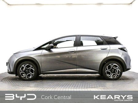 2025 BYD Dolphin - view 3