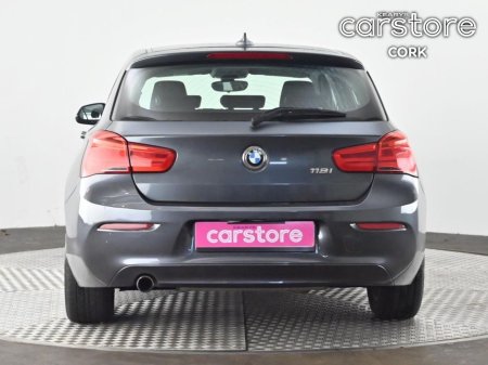 2015 BMW 1 Series 118i SE €13,880