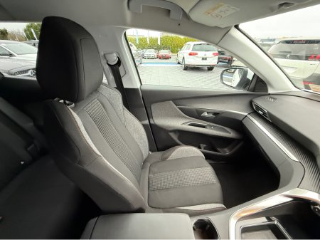 2019 Peugeot 3008 ACTIVE 1.2 PETROL - AUTO - 12M WARRANTY - CAR: 1628 €14,950 thumbnail