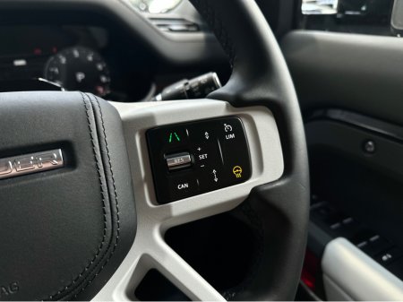 2026 Land Rover Defender - thumbnail 30