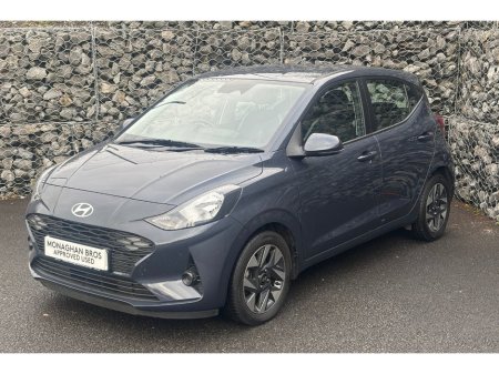 2024 Hyundai i10 ADVANCE €17,995