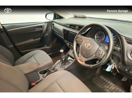 2017 Toyota Corolla COROLLA 1.4 D4D LUNA €16,995 thumbnail