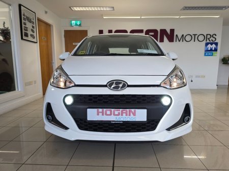 2019 Hyundai i10 Deluxe 5DR H/B * High Spec * €11,950 thumbnail