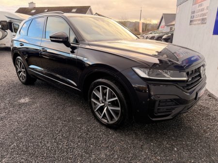 2019 Volkswagen Touareg 3.0 TDI V6 R-LINE  AUTO 285BHP ( 191 REG ) €49,850 thumbnail
