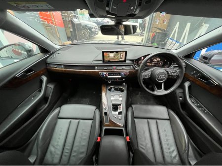 2020 Audi A4 - thumbnail 17