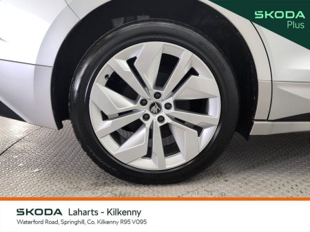 2025 Skoda Enyaq FL 85 EX DEMO €43,950 thumbnail