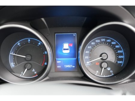 2016 Toyota Auris - thumbnail 5