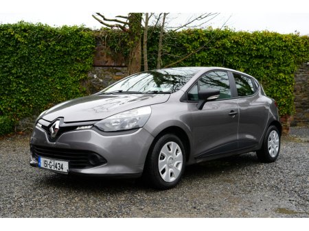 2015 Renault Clio - thumbnail 17