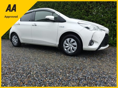 2019 Toyota Yaris 1.5 PETROL HYBRID AUTOMATIC ONLY 53,817kms JUST FULLY SERVICED INCLUDING 4 NEW TYRES 2 YEARS NCT 1 YEAR ROAD TAX HIGH SPEC CAR REVERSE CAMERA LARGE TOUCHSCREEN MULTIMEDIA SYSTEM PARKING SENSORS €17,949 thumbnail