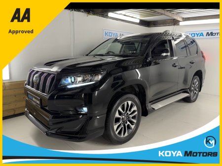 2022 Toyota Landcruiser 2.8 D-4D TZG BLACK EDITION AUTOMATIC 7 SEATER // MASSIVE SPEC FULLY LOADED // AIR SUSPENSION // PANORAMIC ROOF // HEATED/COOLED BLACK LEATHER // UPGRADED SPORT ALLOYS // STUNNING JEEP THROUGHOUT