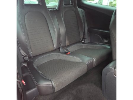 2014 Volkswagen Scirocco - thumbnail 12