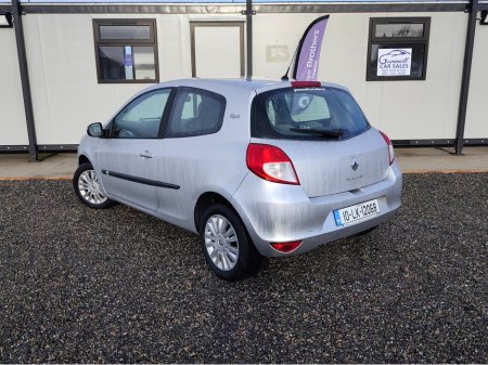 2010 Renault Clio 1.2 I MUSIC 100BHP 3DR €3,000