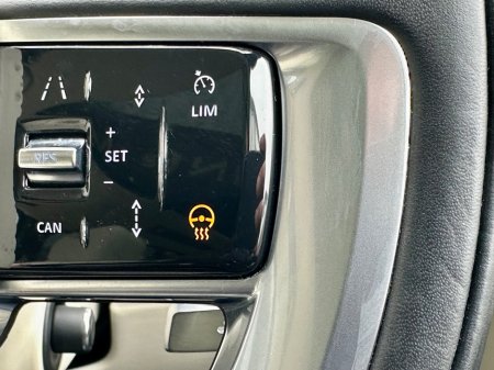 2023 Land Rover Range Rover - thumbnail 10