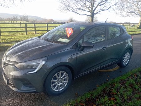 2022 Renault Clio Dynamique SCe 65 €14,990