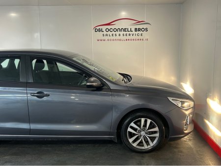 2018 Hyundai i30 - thumbnail 13