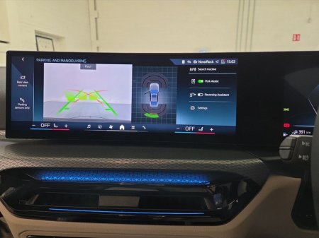 2026 BMW 3 Series 330e M Sport Saloon thumbnail