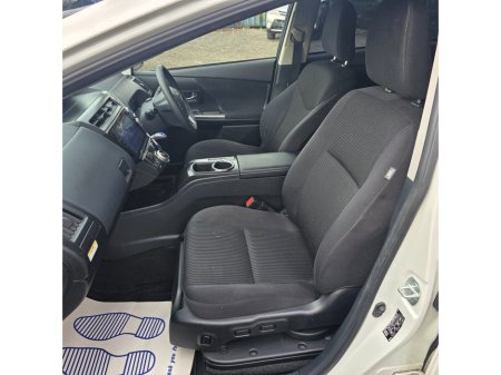 2020 Toyota Prius 1.8 Hybrid €25,950 thumbnail