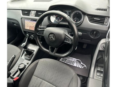 2017 Skoda Octavia - thumbnail 17