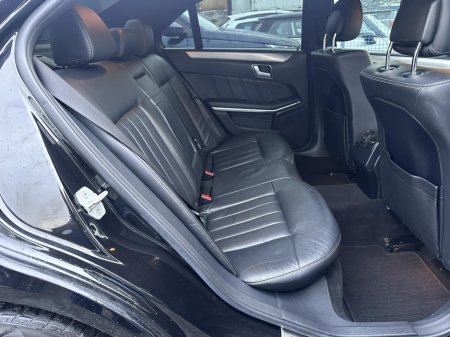2016 Mercedes-Benz E Class 220 Automatic €15,950 thumbnail