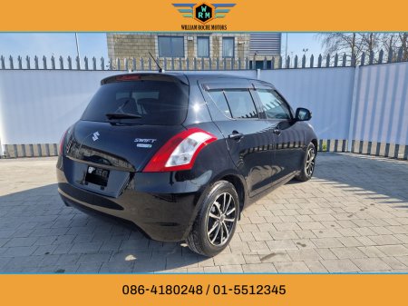 2014 Suzuki Swift - thumbnail 12