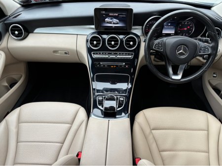 2017 Mercedes-Benz C Class 180 AVANTGARDE AUTO 4DR €16,900 thumbnail