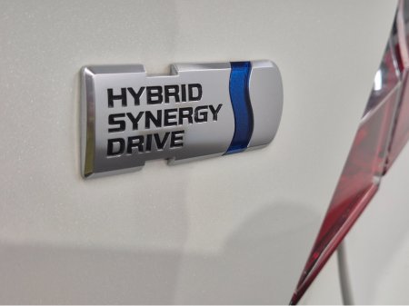 2019 Toyota C-HR **SPORT HYBRID**AUTO**KEYLESS ENTRY AND START**ANDROID/APPLE RADIO MEDIA UNIT**18" DIAMOND CUT ALLOYS**REVERSE CAMERA**HALF LEATHER SEATS**LANE DEPARTURE WARNING**ADAPTIVE CRUISE CONTROL**BLIND SPOT €21,949 thumbnail