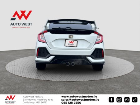 2018 Honda Civic 2018 Honda Civic 1.5 Turbo Sport  Automatic €18,950 thumbnail
