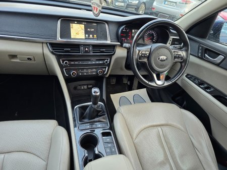 2018 Kia Optima - thumbnail 15