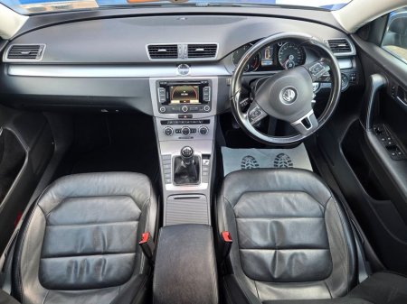 2014 Volkswagen Passat - thumbnail 8